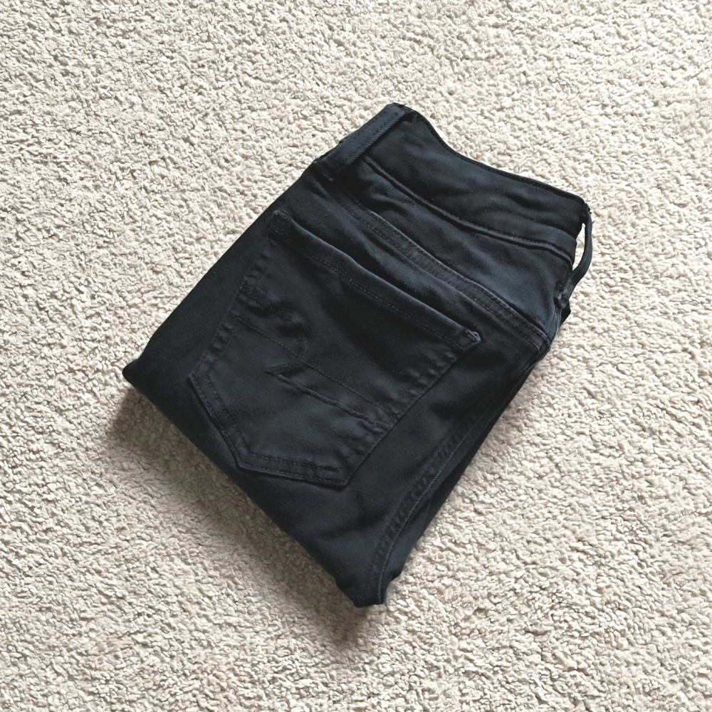 American Eagle Black Skinny Jeans